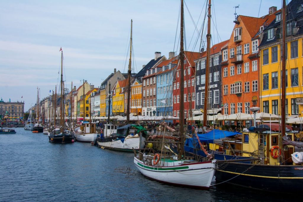 bateaux sur les quais de Copenhague